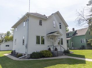 114 3rd St NE, Freeport, MN 56331