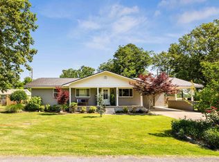 520 E 8th St, Lonoke, AR 72086