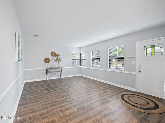 4th image of 6237 TEMPLE Road