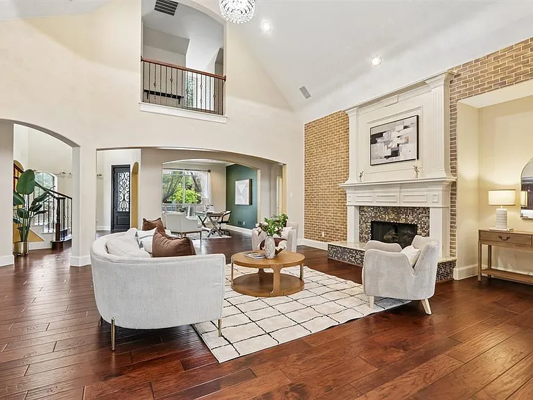 2027 Stonemont Ct — Photo 4