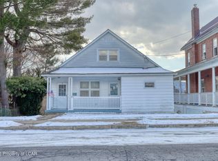 35 E Noble St, Nanticoke, PA 18634