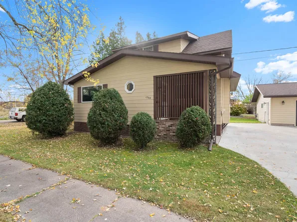 1702 N 60th St, Superior, WI 54880