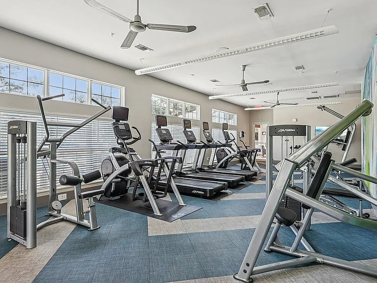 6-web-or-mls-Blue Hesper Dr-2606-906