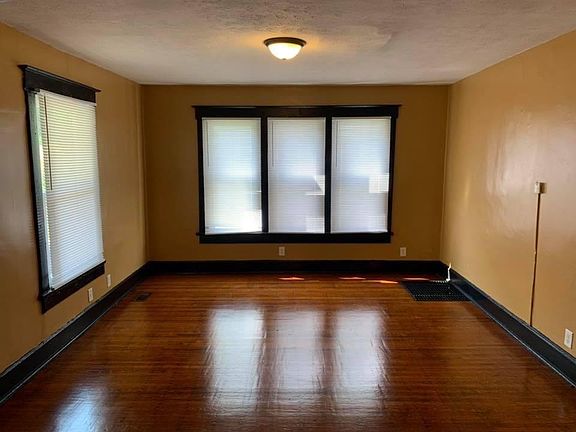 2nd image of 410 N Hamilton Ave