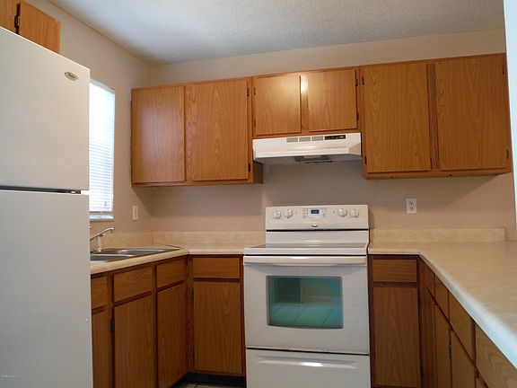 5th image of 416 Ocean Ave APT 2