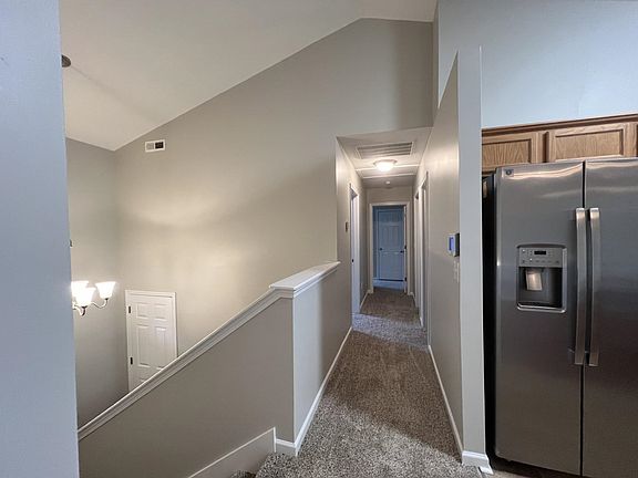 5th image of 418 Dellwater Way