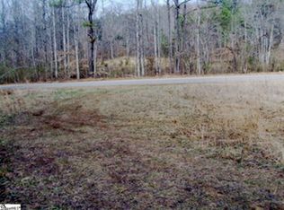 302 Hidden Valley Rd, Pickens, SC 29671