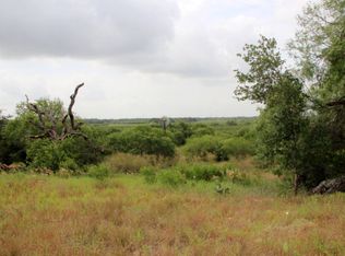 1803 Friar Rd, Cuero, TX 77954