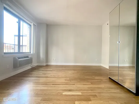 Rented by Citi Habitats | media 27