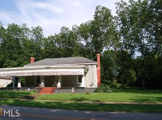 814 Greenwood St, Barnesville, GA 30204
