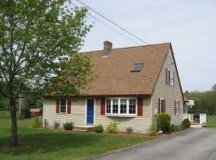 2 Cross Rd, Exeter, NH 03833