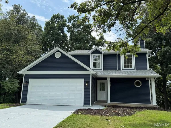 6 Whispering Rock Ct, O'Fallon, MO 63366