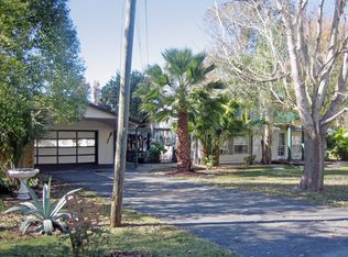 56229 Elm Rd, Astor, FL 32102