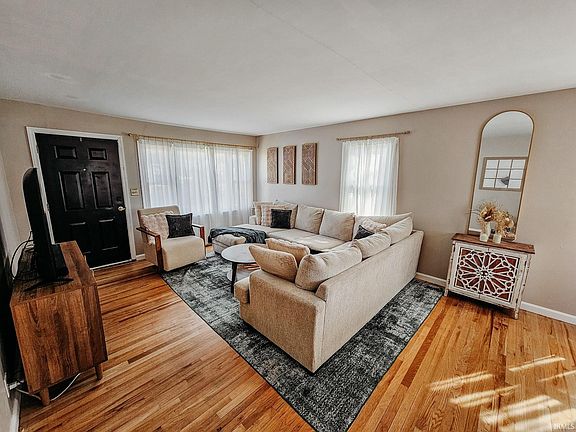 5th image of 1301 S Boeke Rd