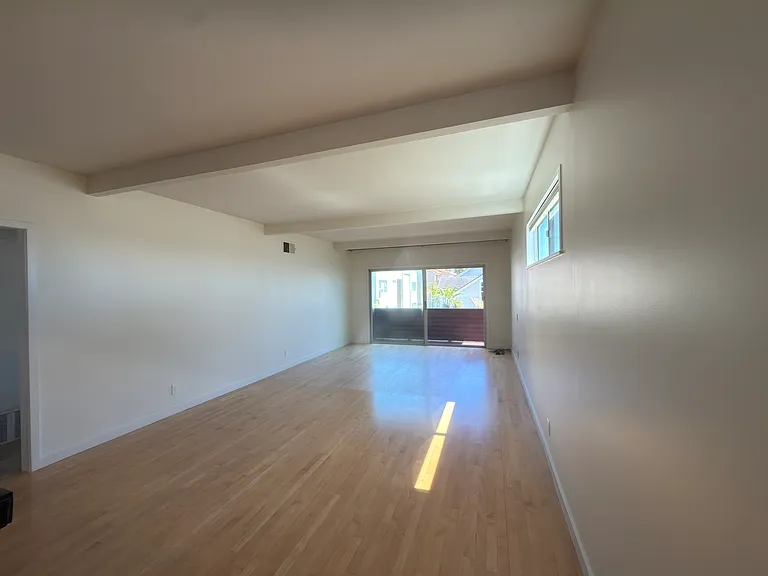 650 8th St #650 — Photo 7