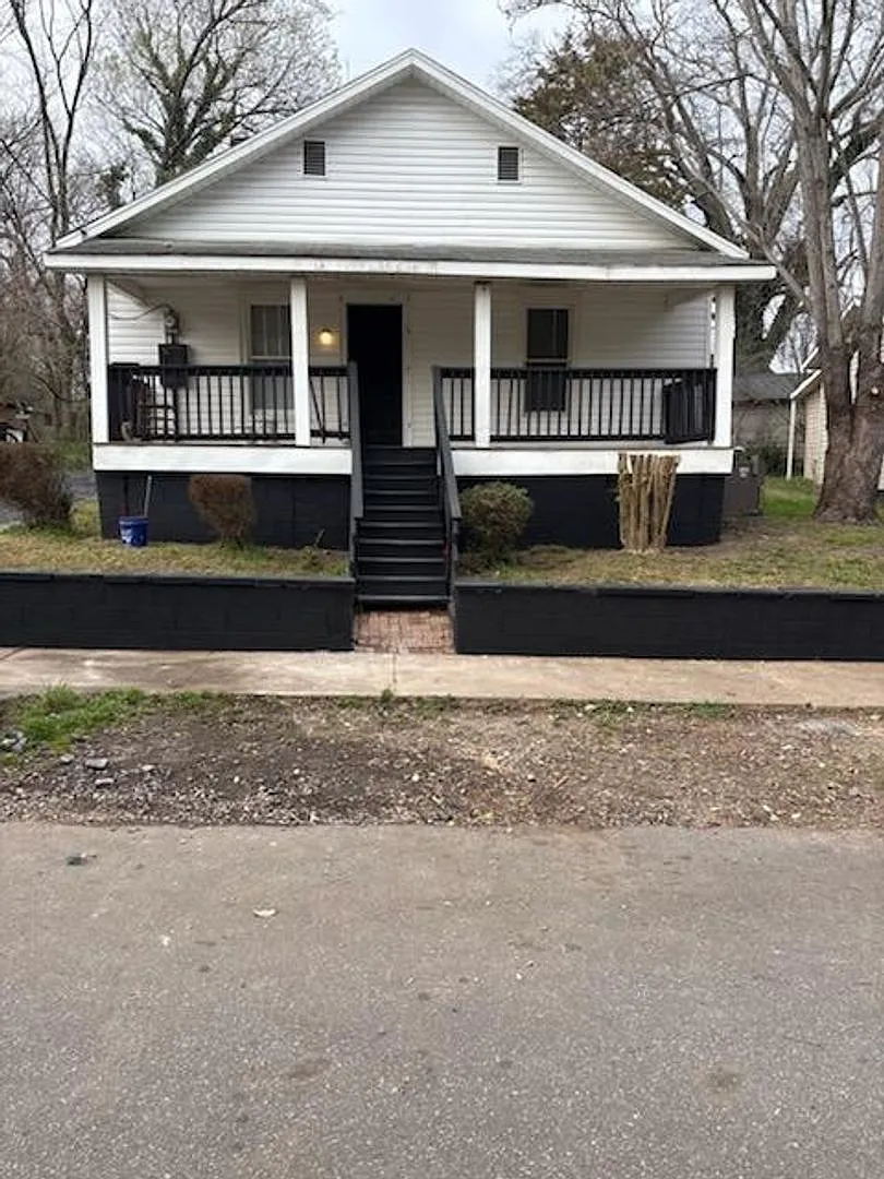Two Bedroom Home — Photo 1