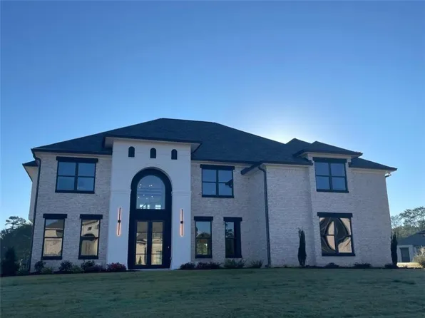 2978 Waterford Ln SW, Conyers, GA 30094