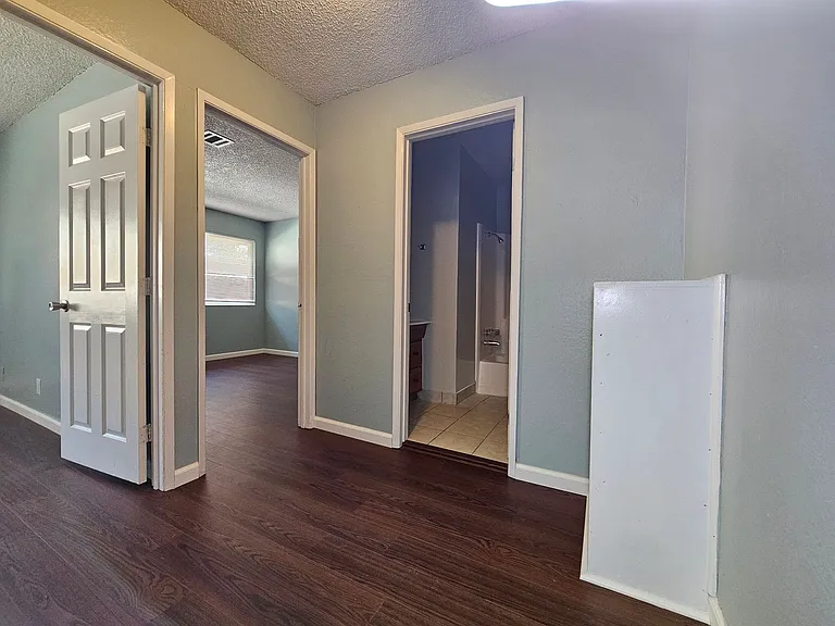 424 Corcoran Ave #3 — Photo 7