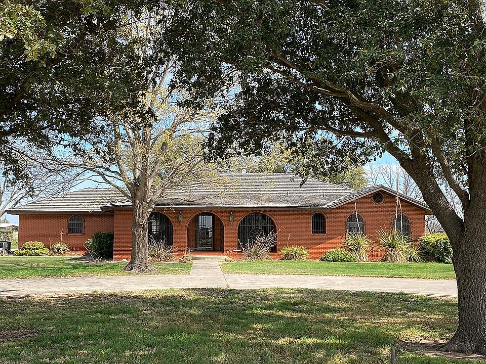 1110 Holiman Lane