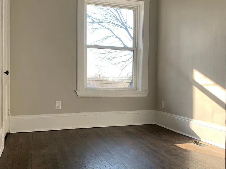 2280 Bellfield Ave #4 — Photo 12