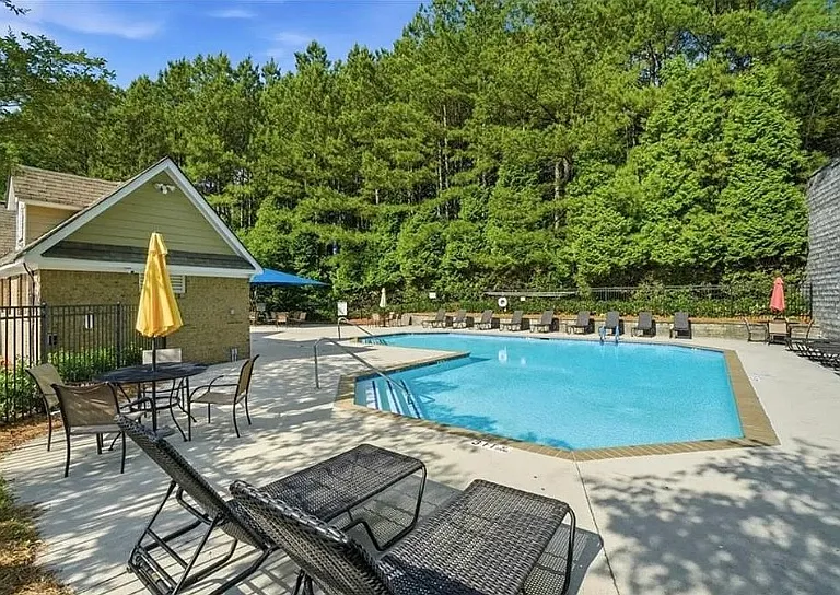2375 Bellyard Dr — Photo 18