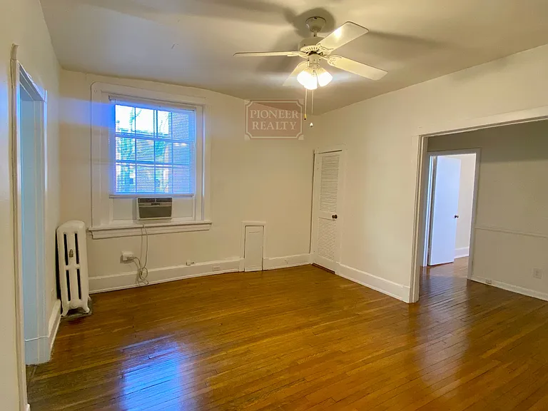 3110 Kensington Ave #8 — Photo 5
