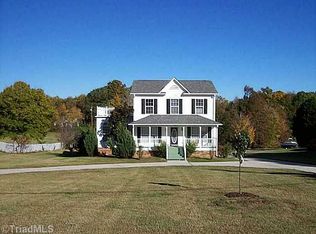 4849 Hampton Rd, Clemmons, NC 27012