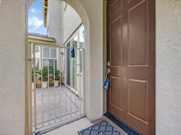 156 W Moraga St, Mountain House, CA 95391