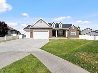 78 W Danbury Ln N, Tooele, UT 84074