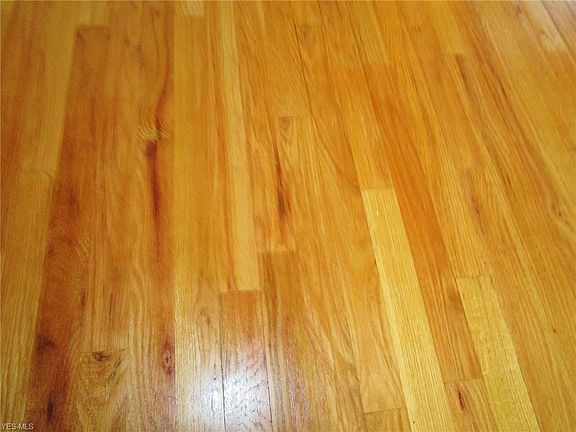 5th image of 13925 Chippewa Trl