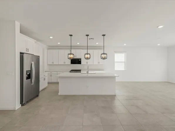 22615 W Pontiac Dr, Surprise, AZ 85387