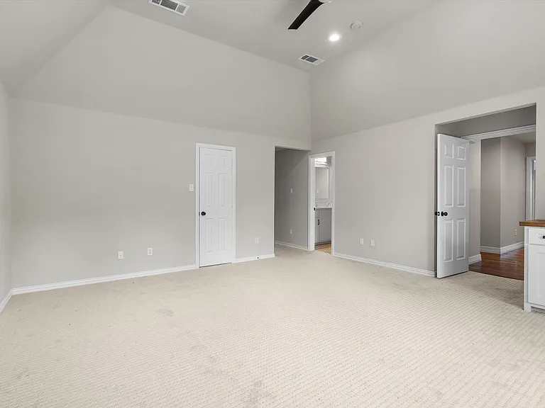 703 Verdun Ct — Photo 36