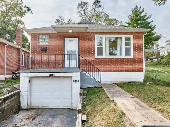 8370 Orchard Ave, Saint Louis, MO 63132