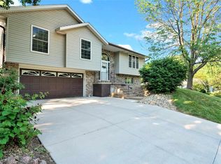 3223 12th Ave, Moline, IL 61265