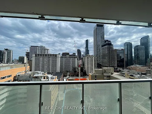 28 Wellesley St E #1203 Photo 1
