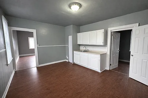 40 Knoerl Ave #R Photo 1