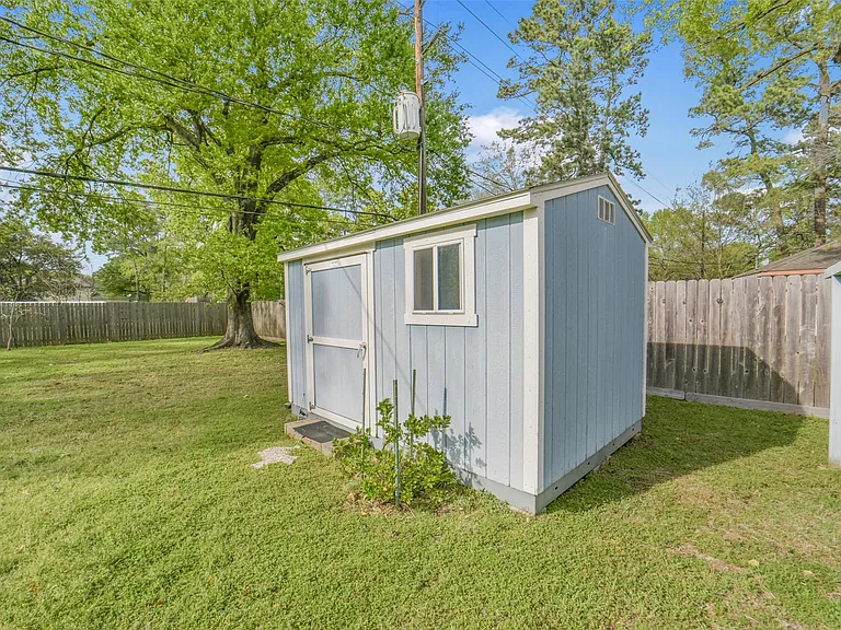 7818 Kleingreen Ln — Photo 42