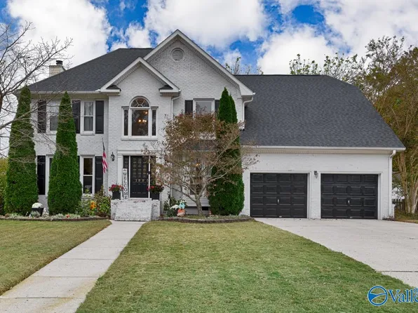 135 Lovvorn Ln, Huntsville, AL 35806