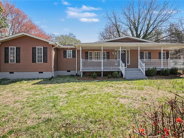 259 Stewart Rd, Winston Salem, NC 27107