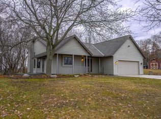 13120 Lynch Rd N, Hugo, MN 55038