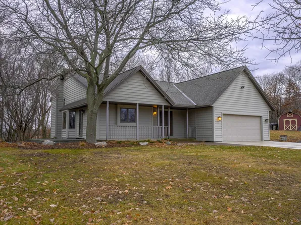 13120 Lynch Rd N, Hugo, MN 55038