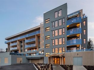 33160 Plaxton Cres #301, Abbotsford, BC V2S1V9