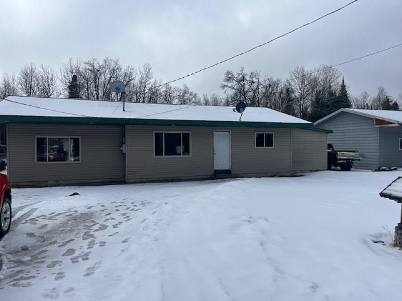 1st image of 103 W Cherry Creek Rd