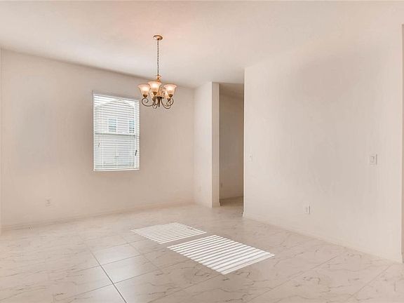 3rd image of 15651 Honeybell Dr