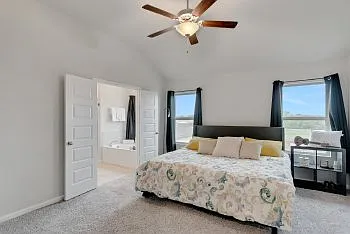 7811 Toledo Bnd — Photo 15