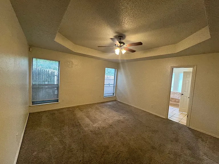1940 Willow Vale Dr — Photo 15