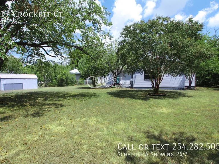 917 Crockett Ct — Photo 29