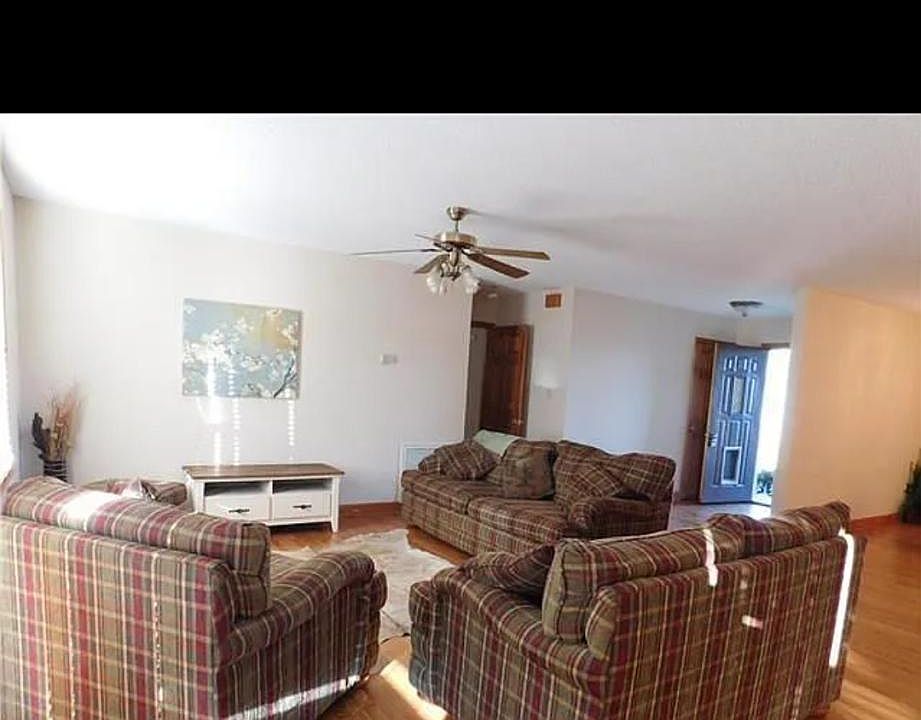 1st image of 100 Rachel Ln