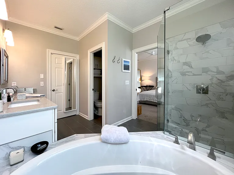 4318 Blue Heron Dr — Photo 21