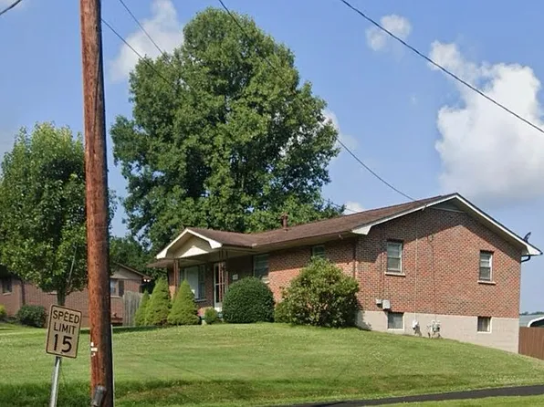 128 Brook Ln, Daniels, WV 25832